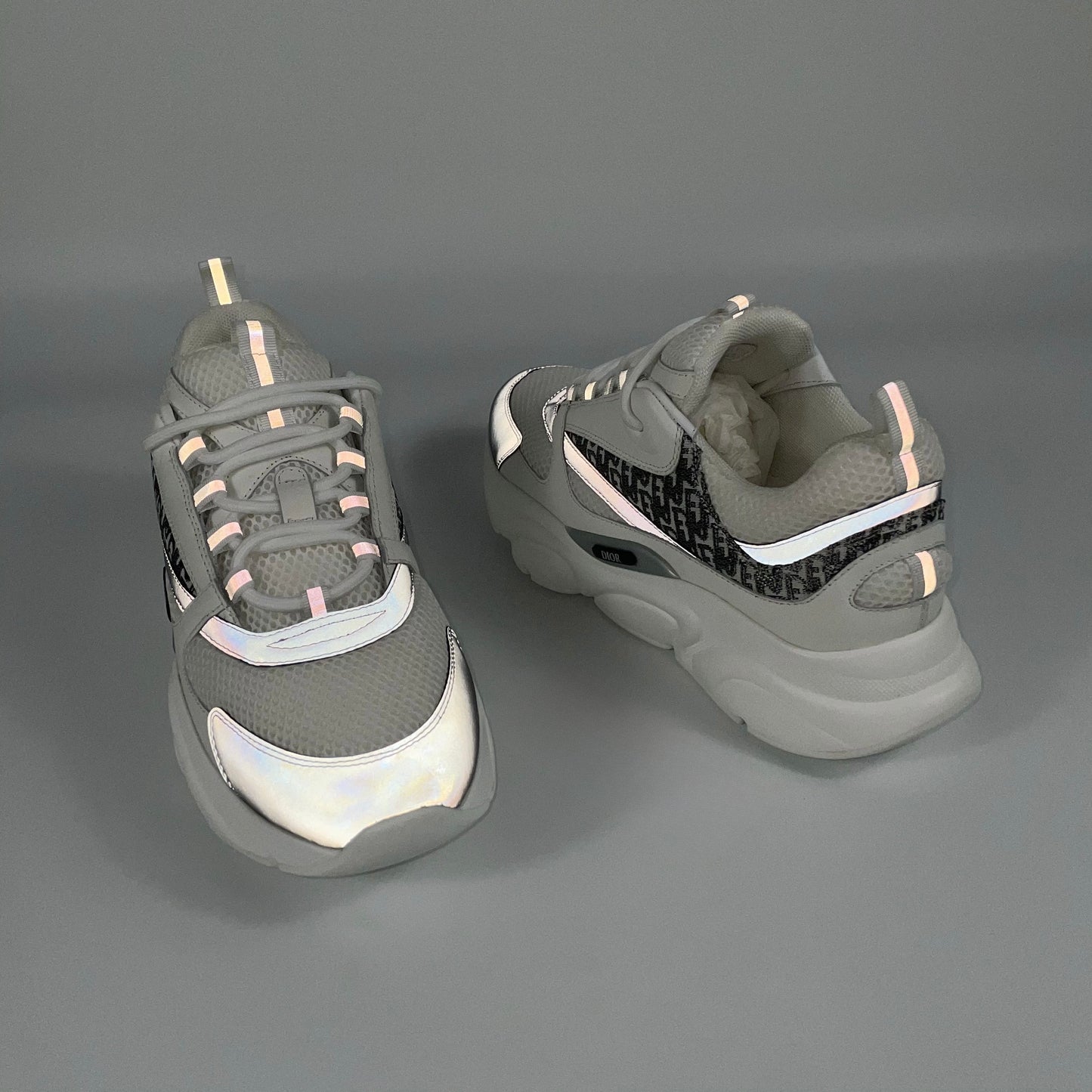 Dior B22 – Sneakers Bianche & Grigie