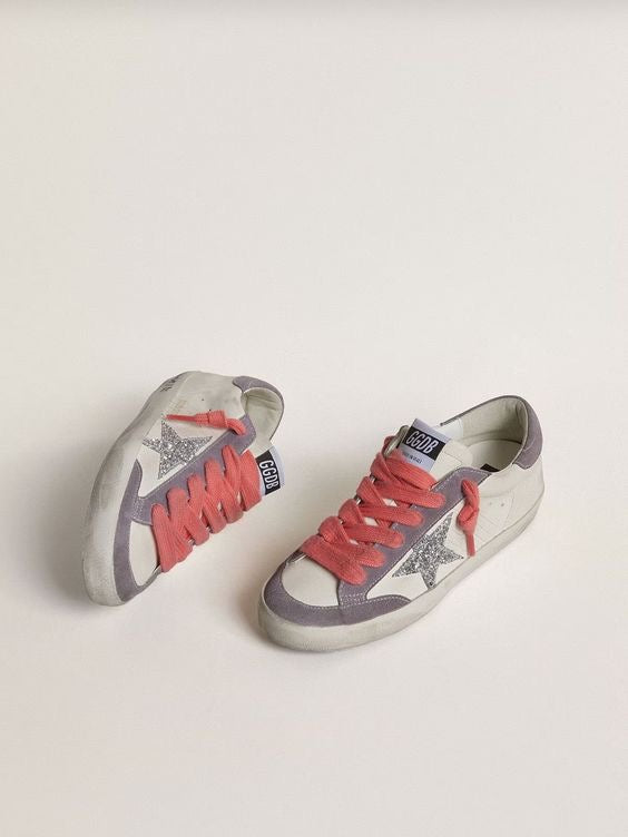 Superstar con stella glitter argento, dettagli grigi e lacci rosa