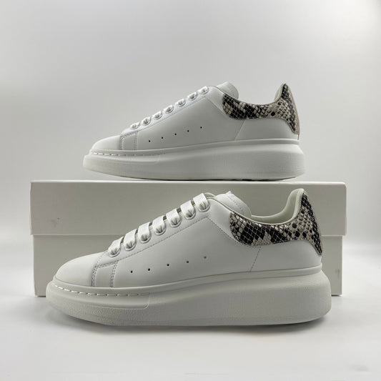 Alexander McQueen – Sneakers Bianche con Dettaglio Pitonato