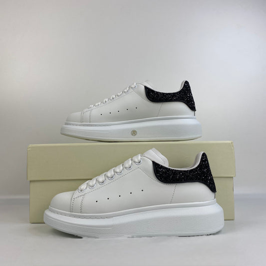 Alexander McQueen Sneakers con Zirconi