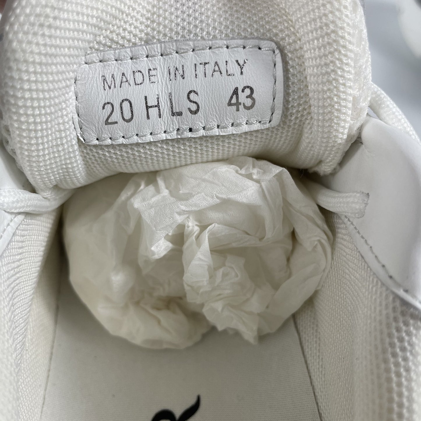 Dior B22 – Sneakers Bianche & Grigie