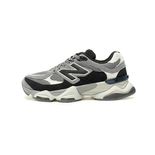 New Balance 9060 black grey sneakers unisex chunky in mesh e suede
